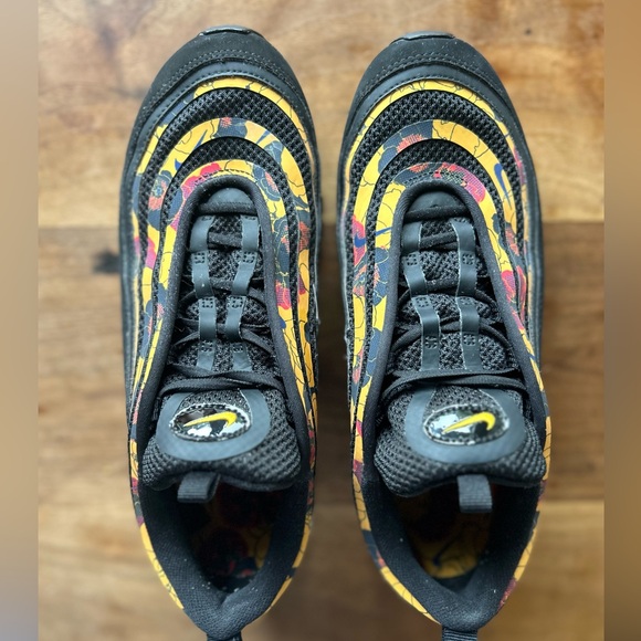 NIKE AIR MAX 97 SE GOLD/ BLACK FLORAL SIZE 9 WOMENS - Picture 5 of 10